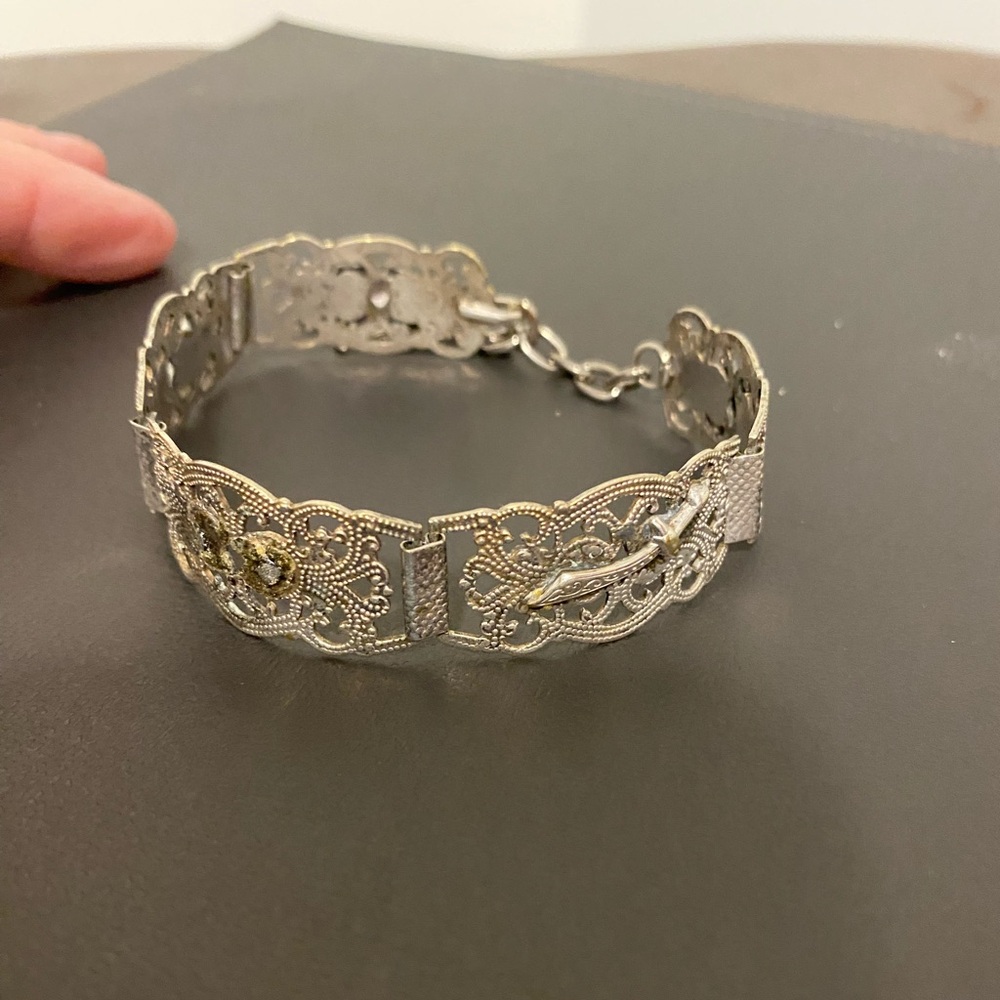 Vintage Look Hamsa Bracelet w./Elephants & Swords-Silver Colored (missing Hand)